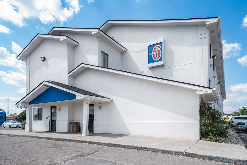 Red Roof Inn Findlay Exteriör bild